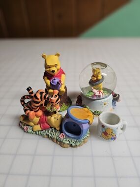 Winnie The Pooh and Friends Figure Bundle